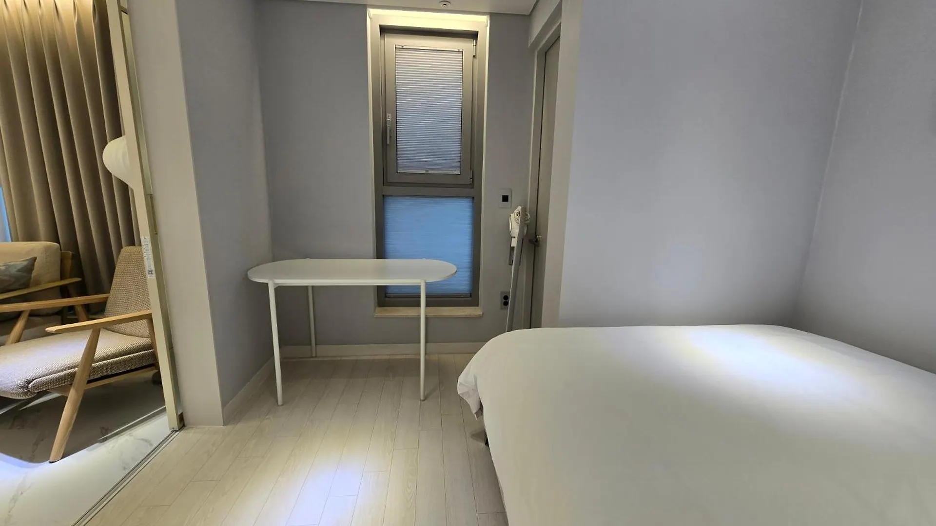 2023 New Build, Super Neat Full Option Apartment Seoul South Korea
