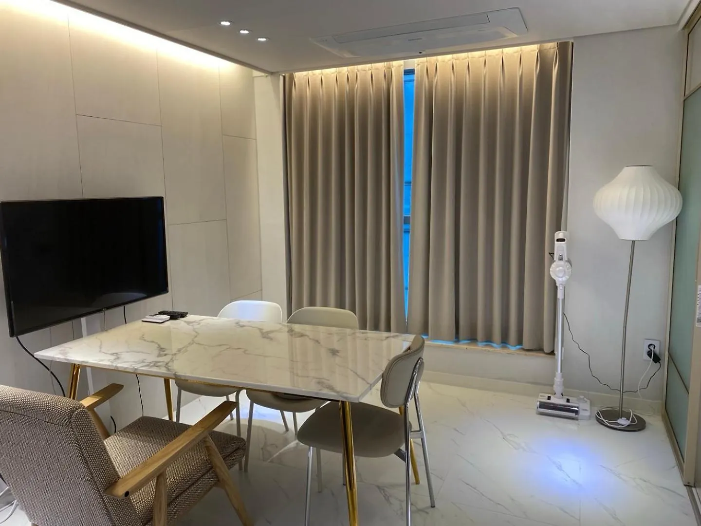 דירות סיאול 2023 New Build, Super Neat Full Option