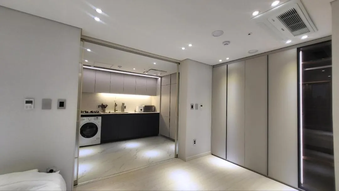 2023 New Build, Super Neat Full Option Apartment Seoul