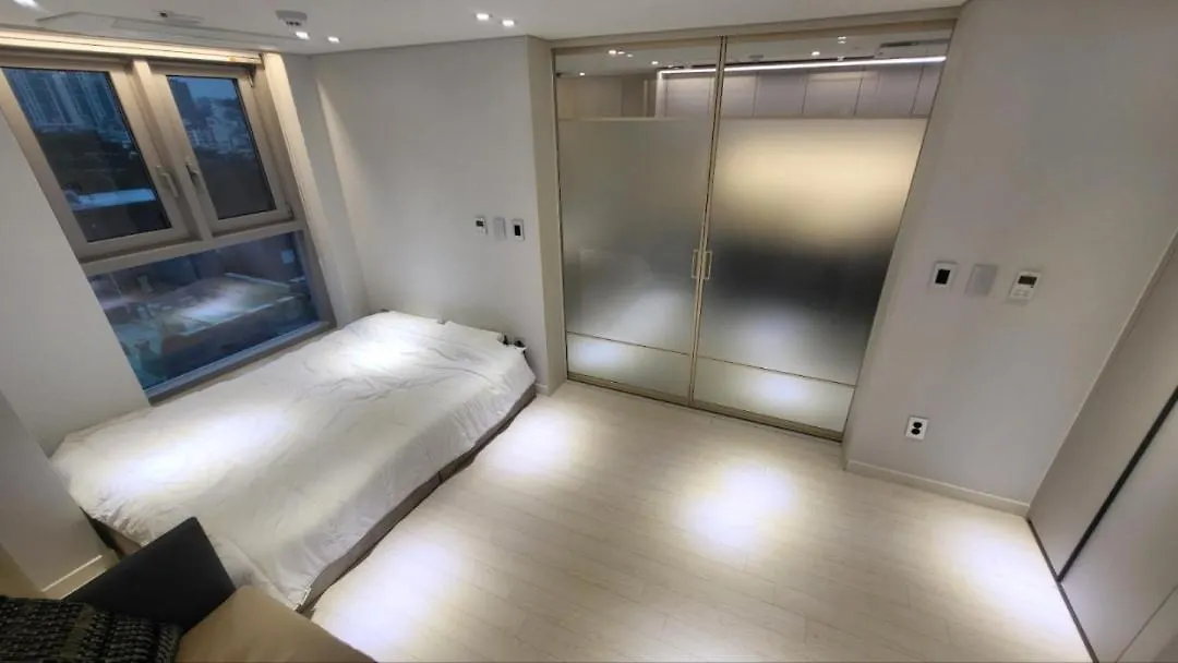 2023 New Build, Super Neat Full Option Apartment Seoul 0*,