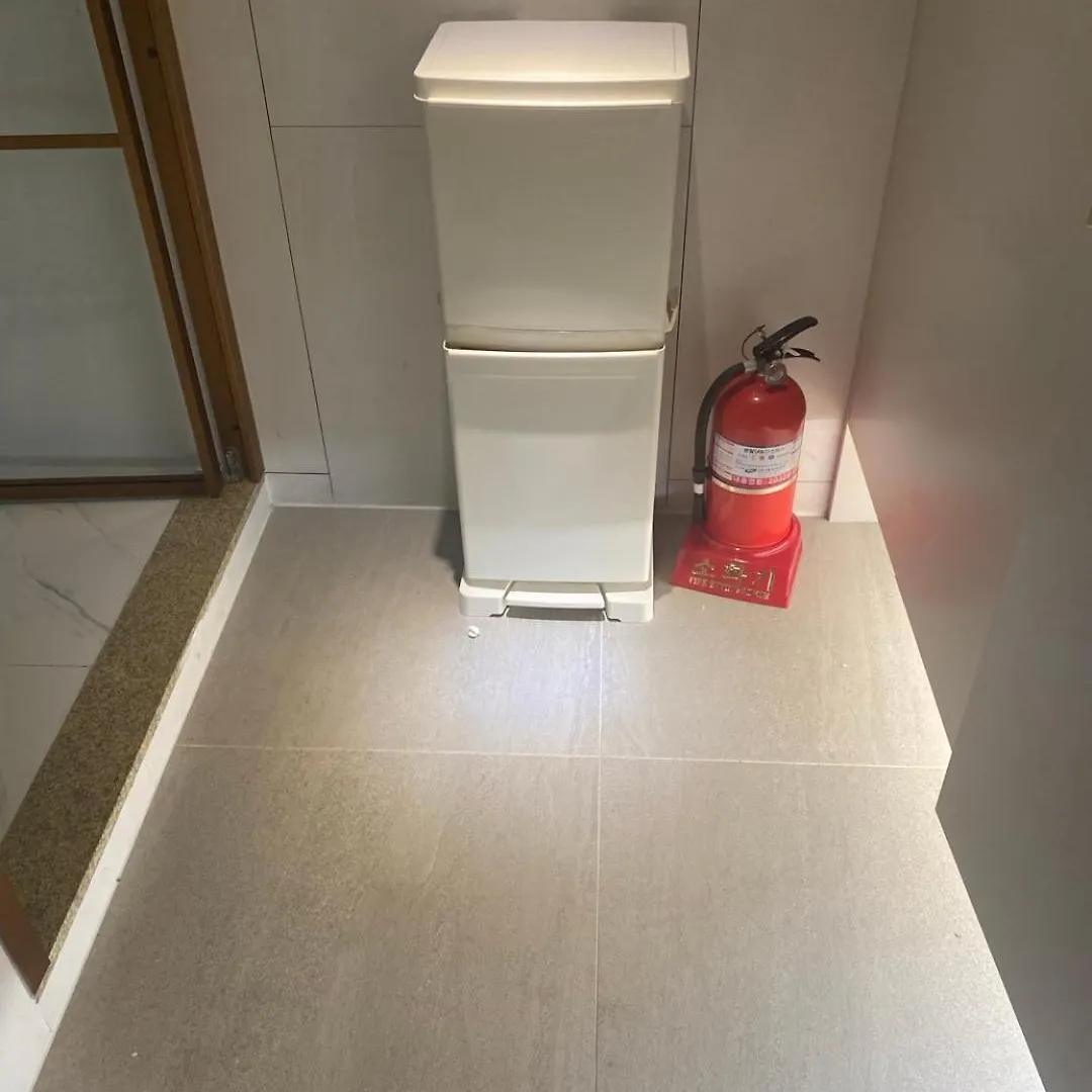 2023 New Build, Super Neat Full Option Apartment Seoul South Korea