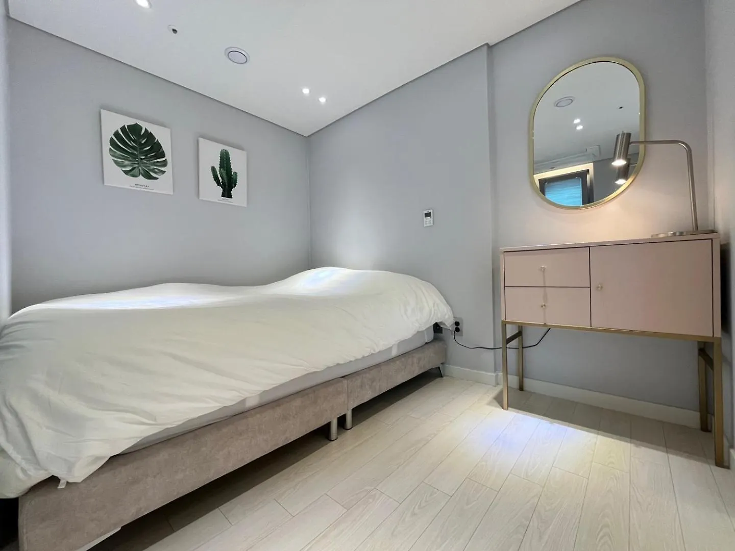 2023 New Build, Super Neat Full Option Apartment Seoul 0*,